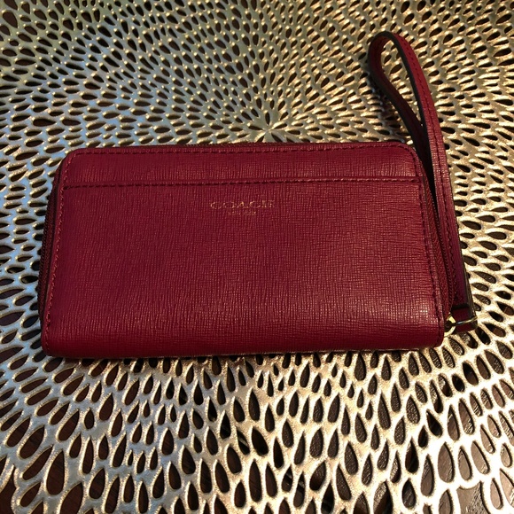 Coach Handbags - Coach Wallet